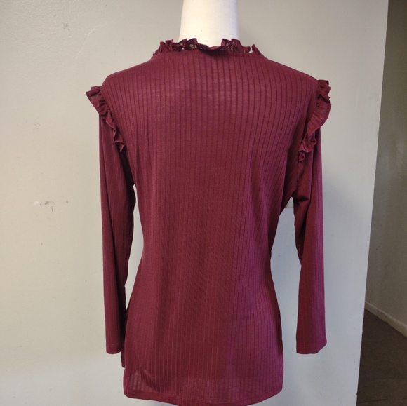 Hayden Ruffled Long sleeve Maroon Blouse Size L - Picture 2 of 13